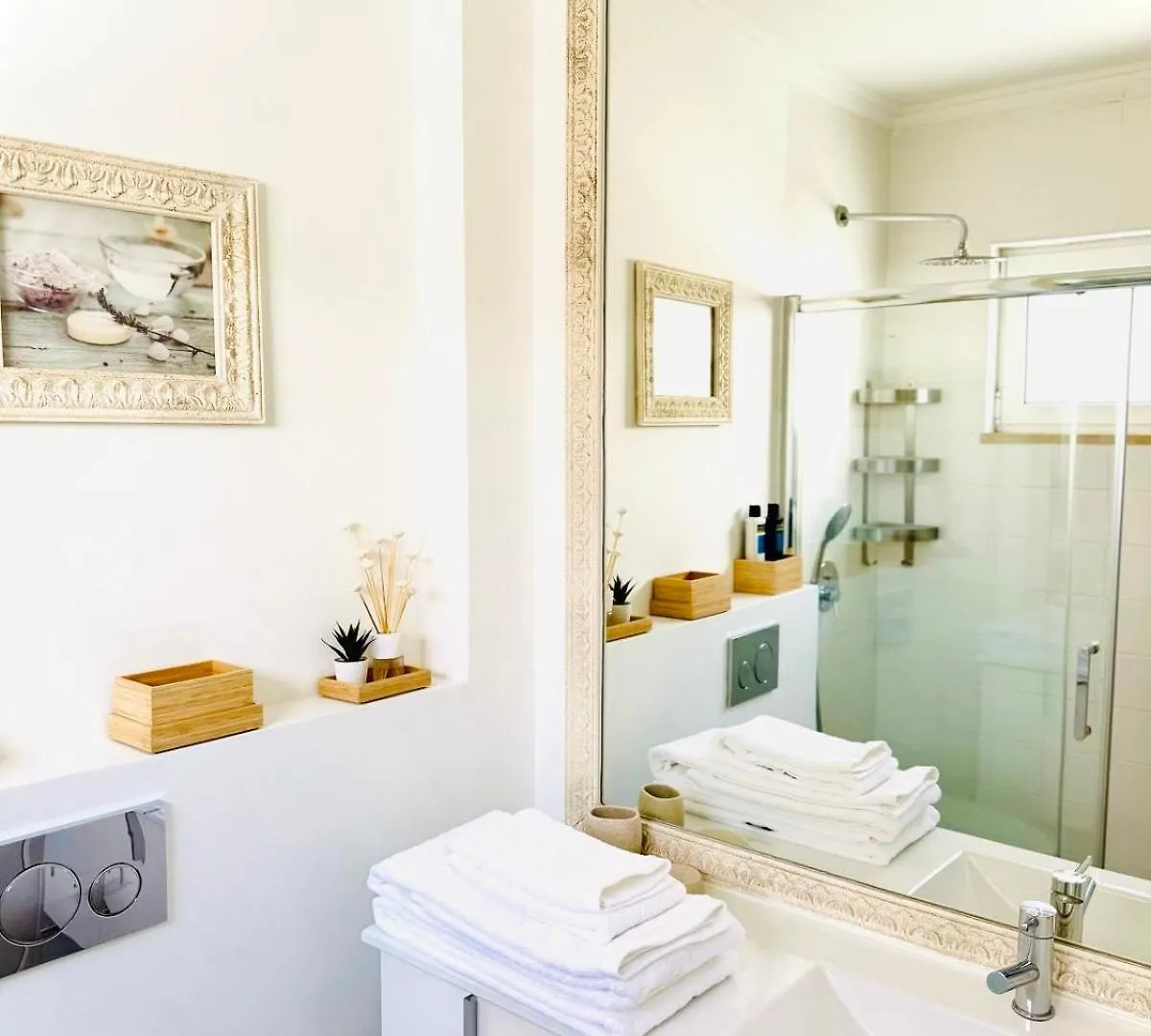 Alegria Apartments By Realmobility Lisbon