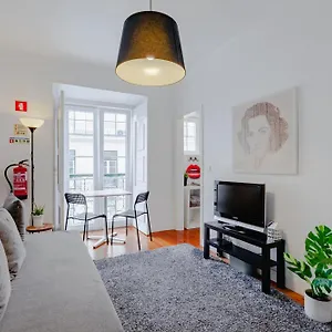 Apartment Visit 4fun - Anjos, Lisbon